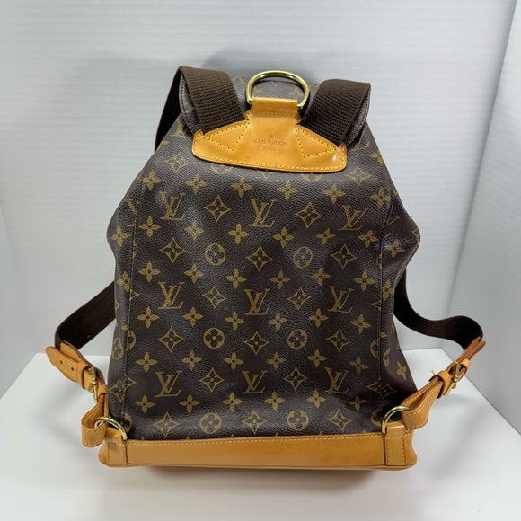 100% Authentic Louis Vuitton Monogram Montsouris GM Backpack - Picture 5 of 17